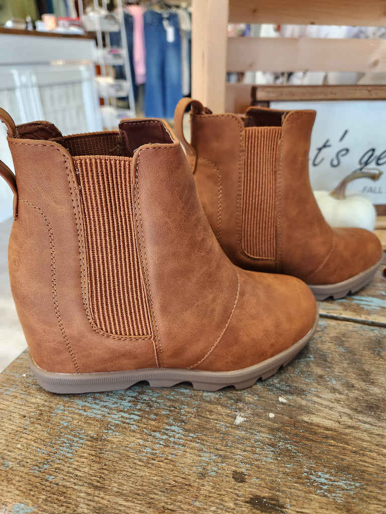 Fall Feels Tan Bootie