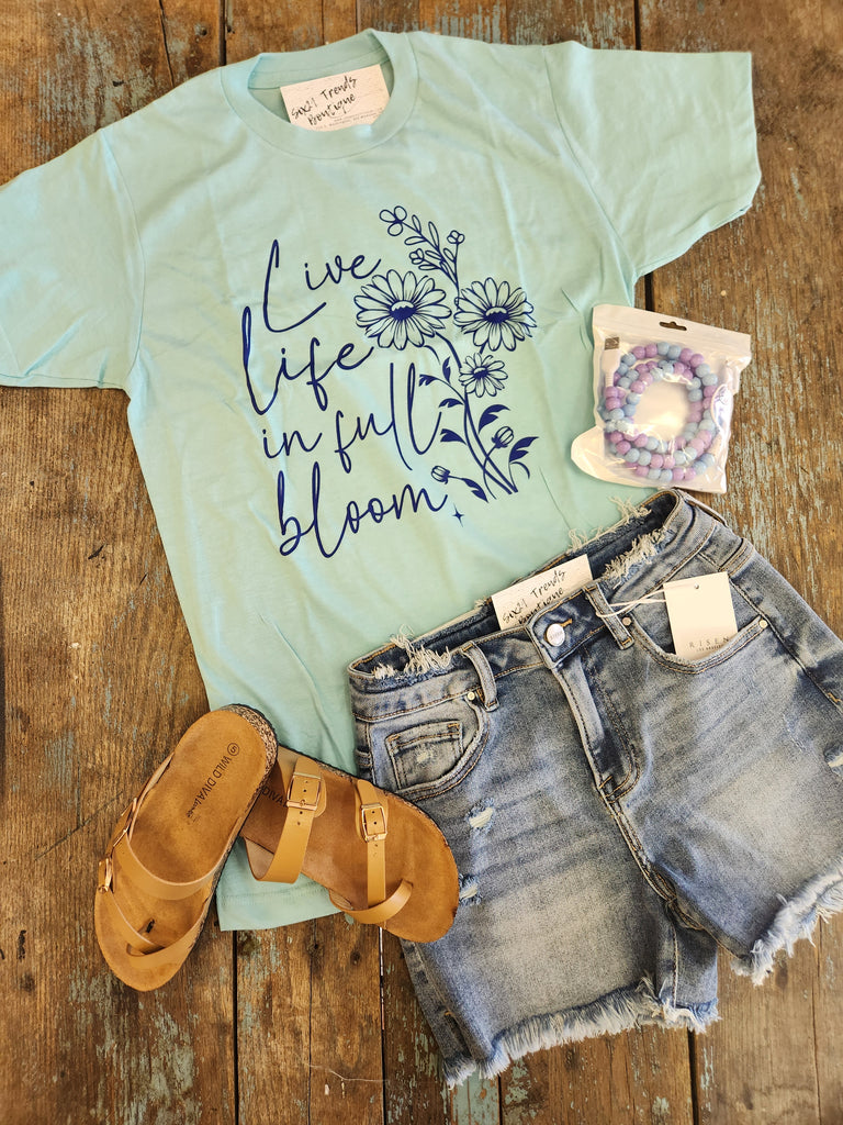 Live Life in Full Bloom Tee