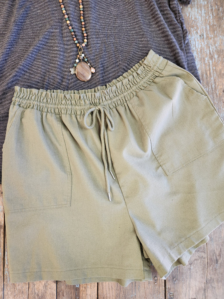 Curvy Smocked Waist Linen Shorts